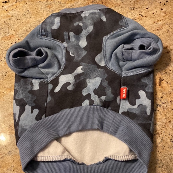 Reddy/ Small dog Cotton/ fleece Blue camo sweatshirt. - Picture 2 of 6